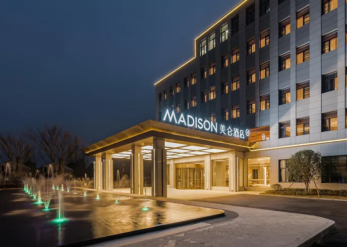 Meilun Hotel Shanghai International Tourist Resort
