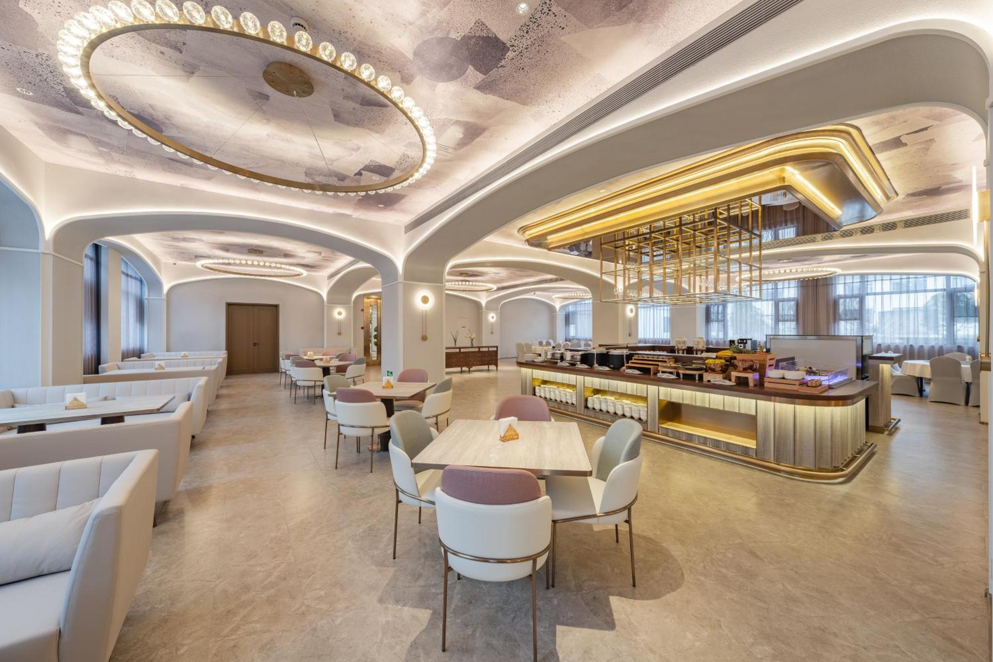 Hotel Meilun International Tourist