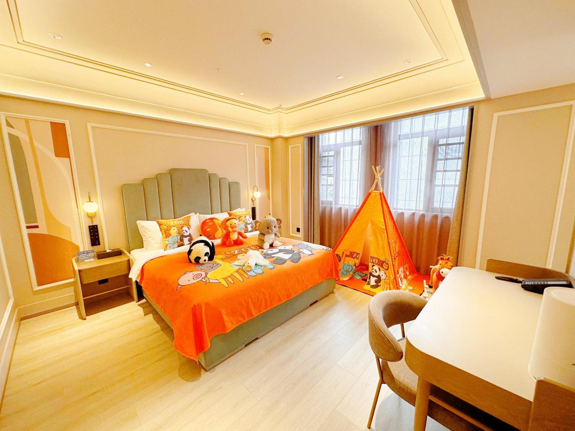 Meilun International Tourist Hotel